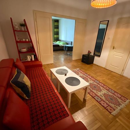 Apartment And Rooms Heart Of The City Budapest Extérieur photo
