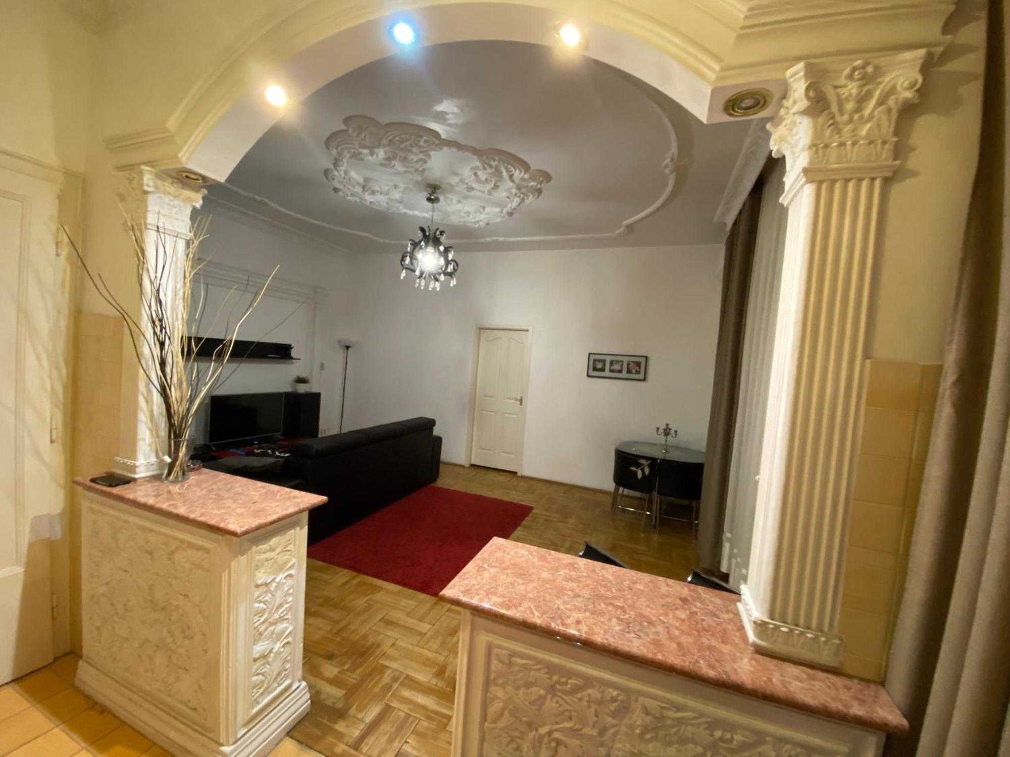 Apartment And Rooms Heart Of The City Budapest Extérieur photo