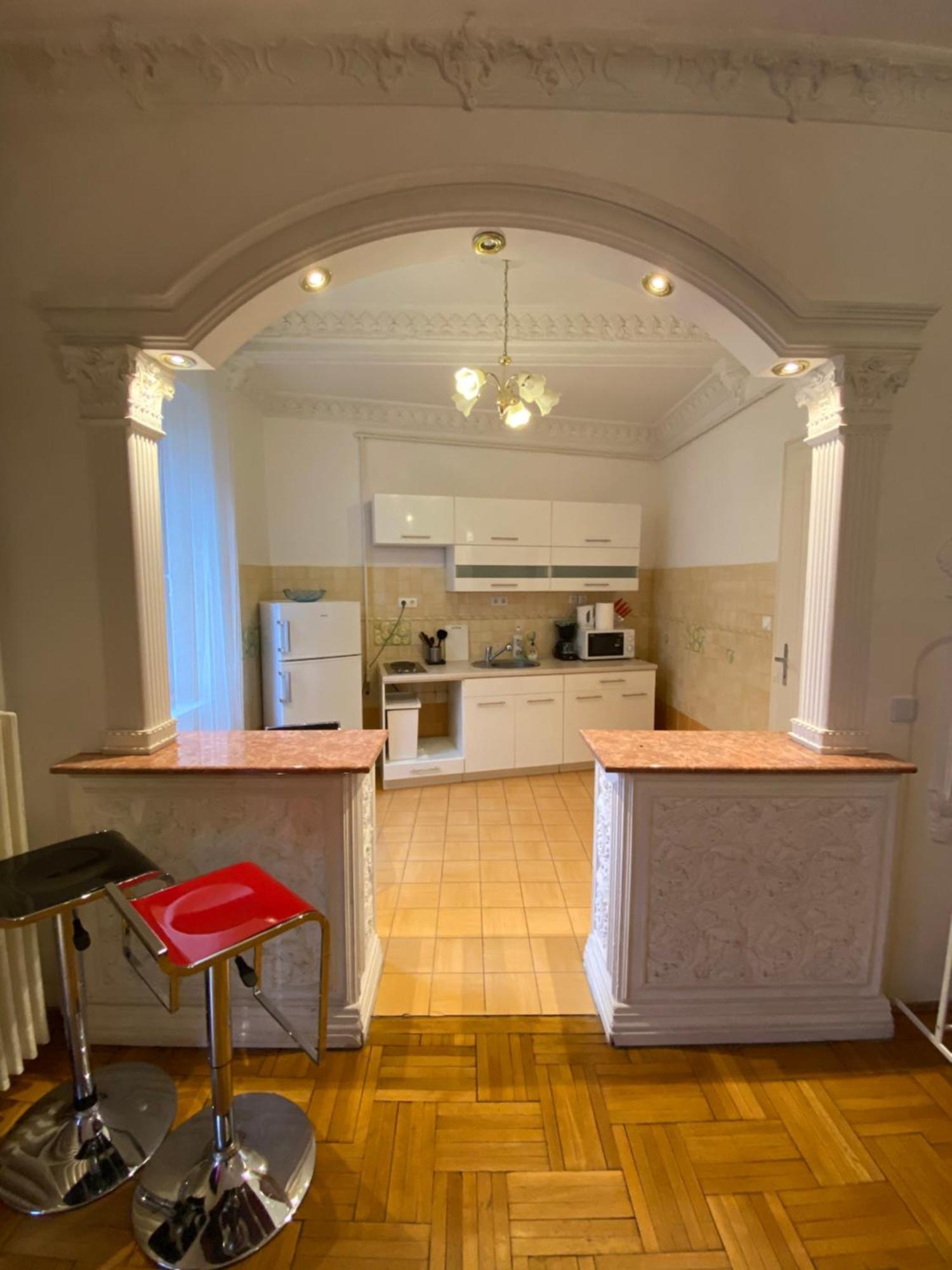 Apartment And Rooms Heart Of The City Budapest Extérieur photo