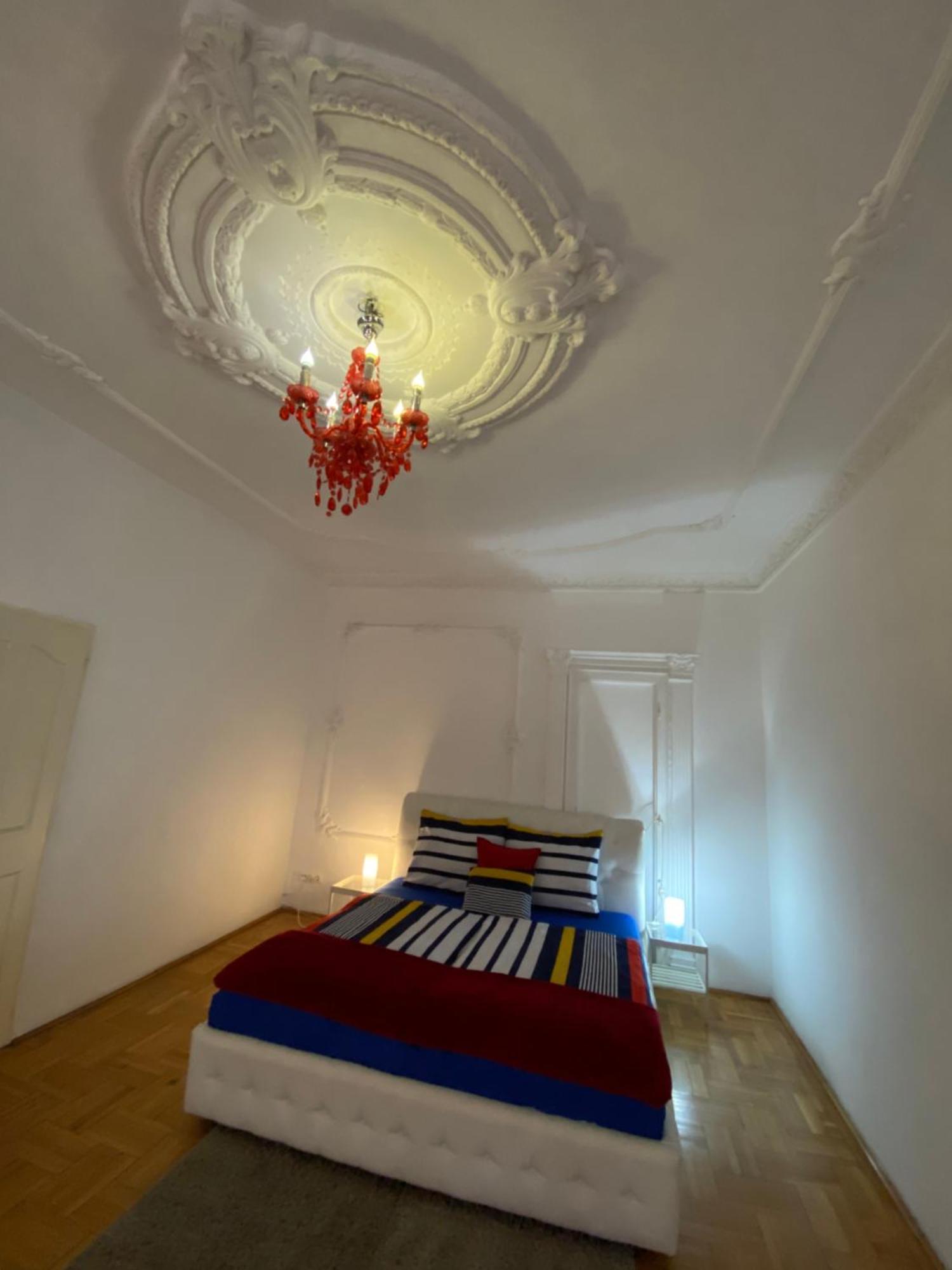 Apartment And Rooms Heart Of The City Budapest Extérieur photo